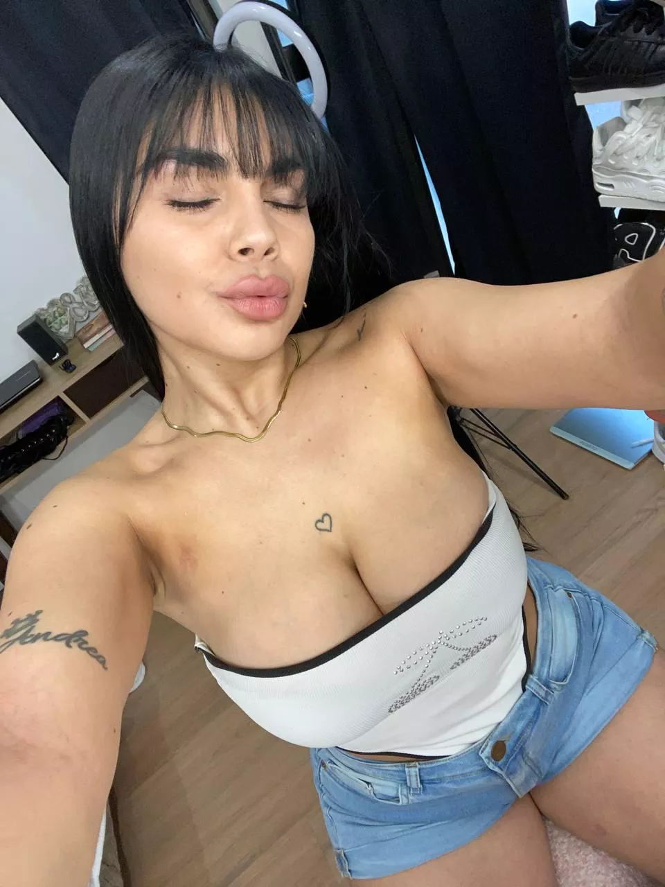 guess the size of my breasts