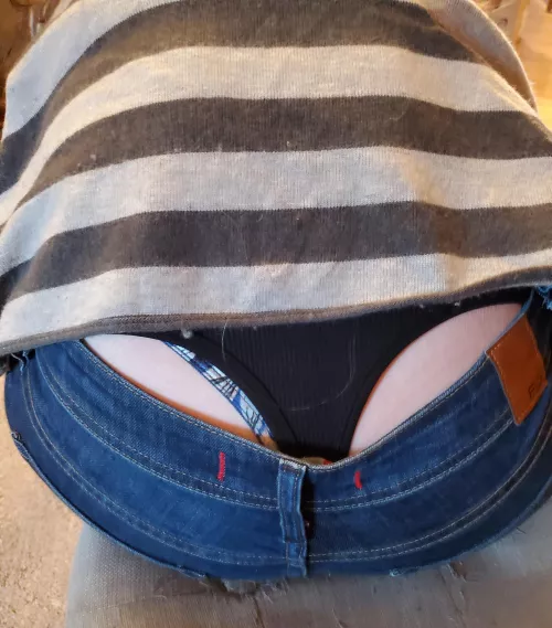 Guess what's happening here