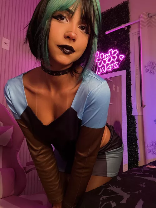 Gwen from TDI (SkyleCherry)