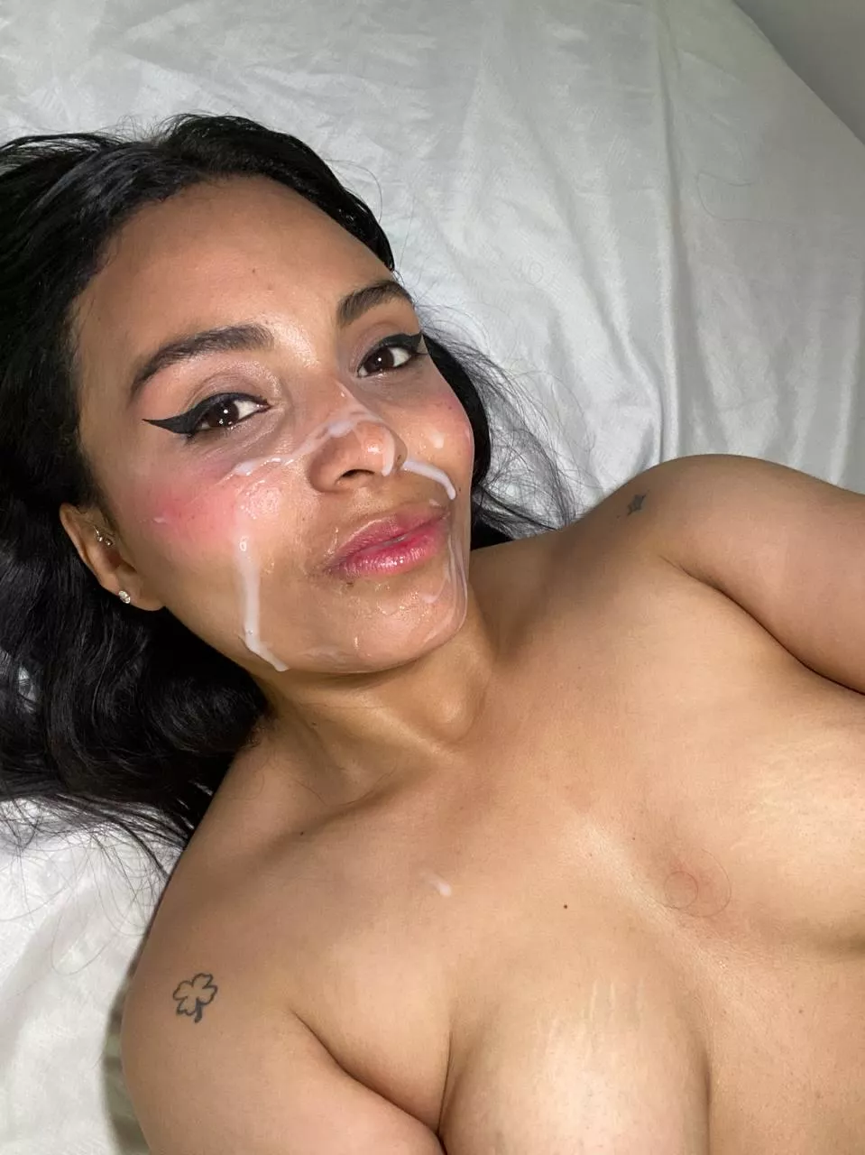 Having a facial on my face is so nice 