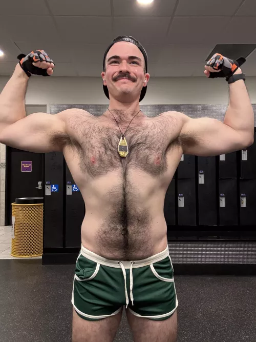 Hey boys! Just got approved to join!