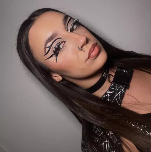 Hot goddess slithers her way into your fragile wallet and empties it effortlessly