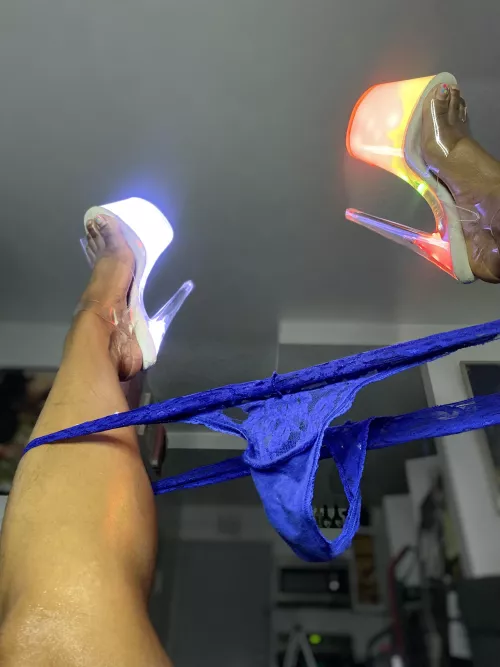 I know you’re hard right now 