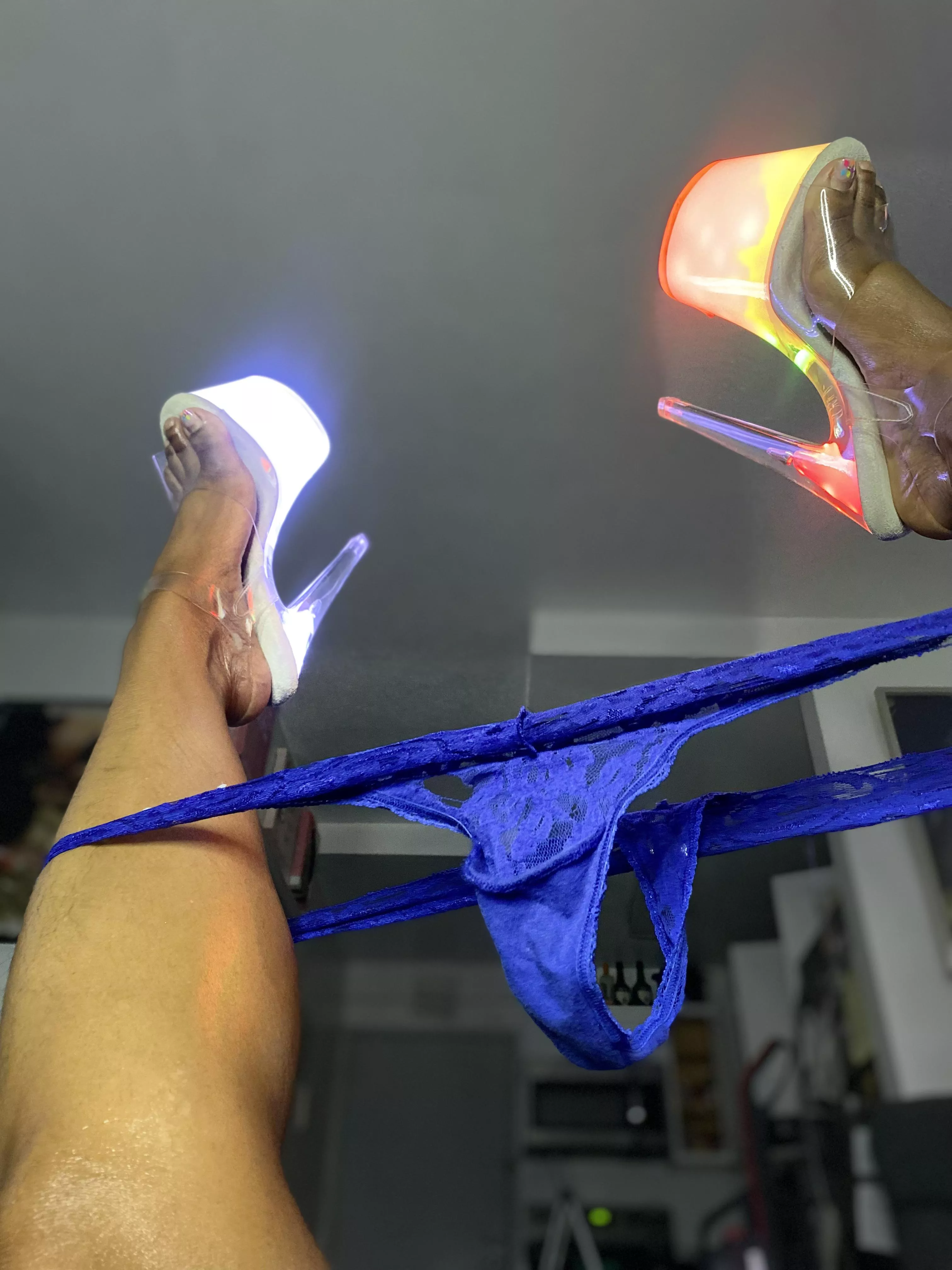 I know you’re hard right now 