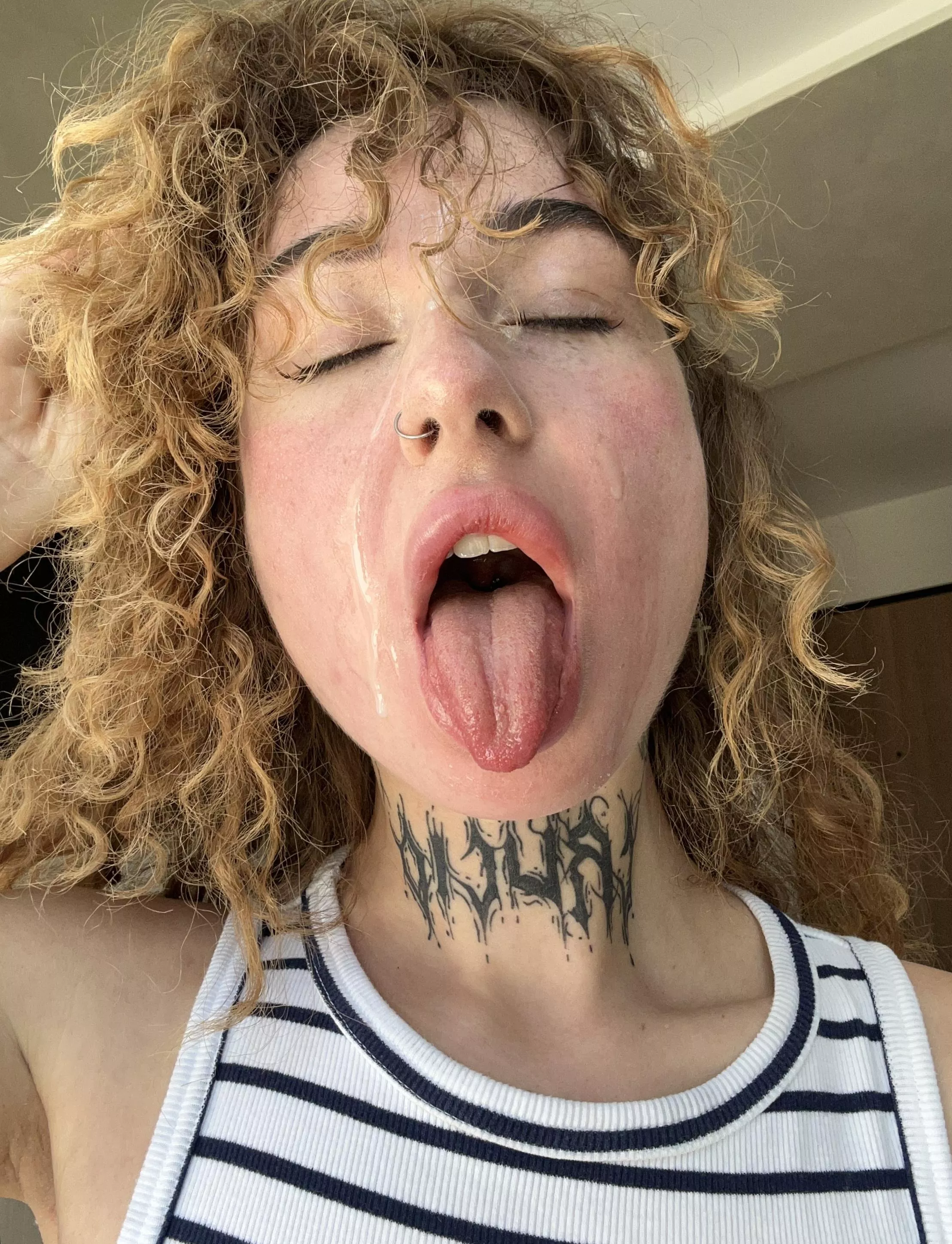 I love cum on my face and tongue