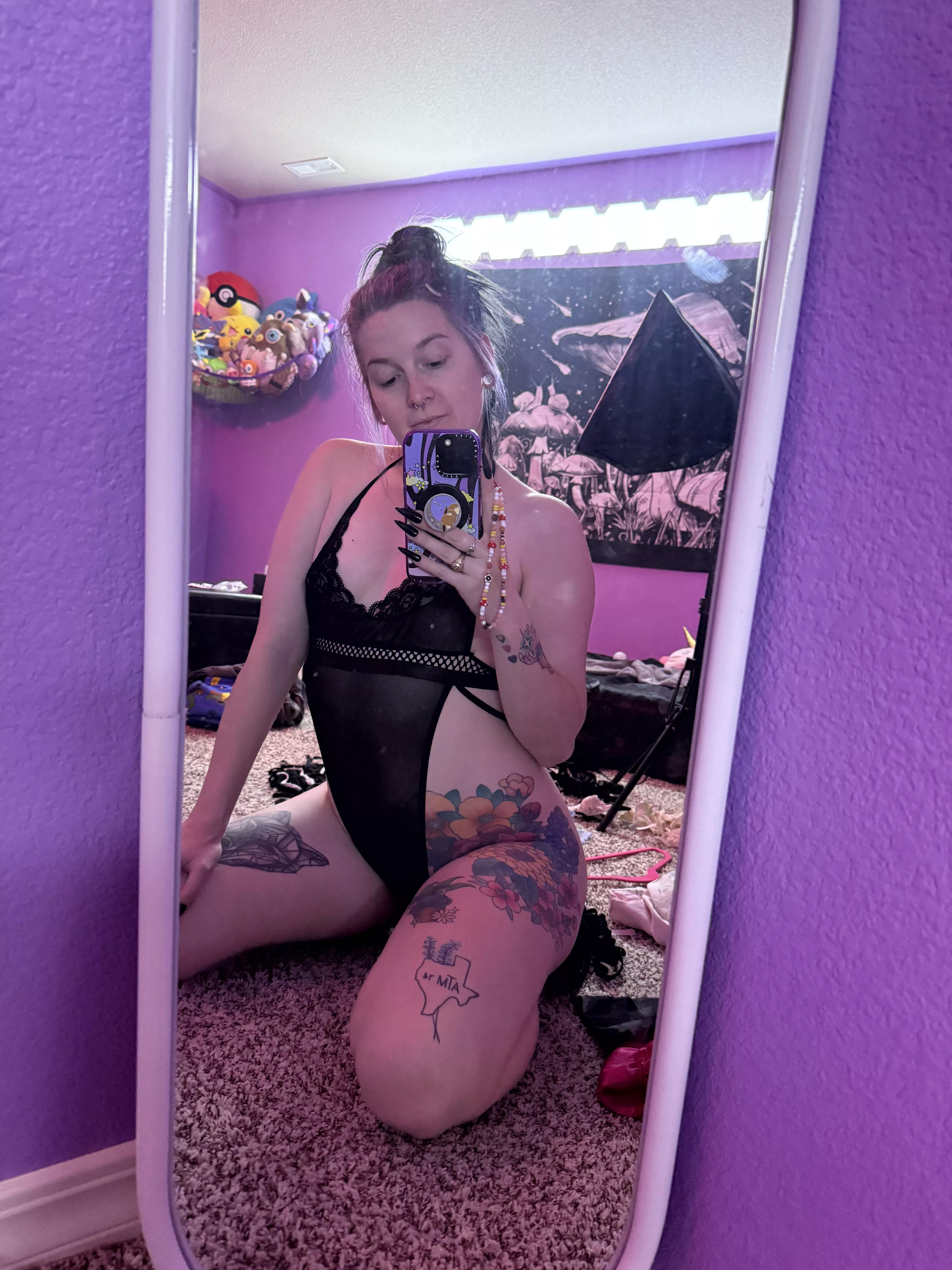 I need new lingerie @c0smiccupc4ke