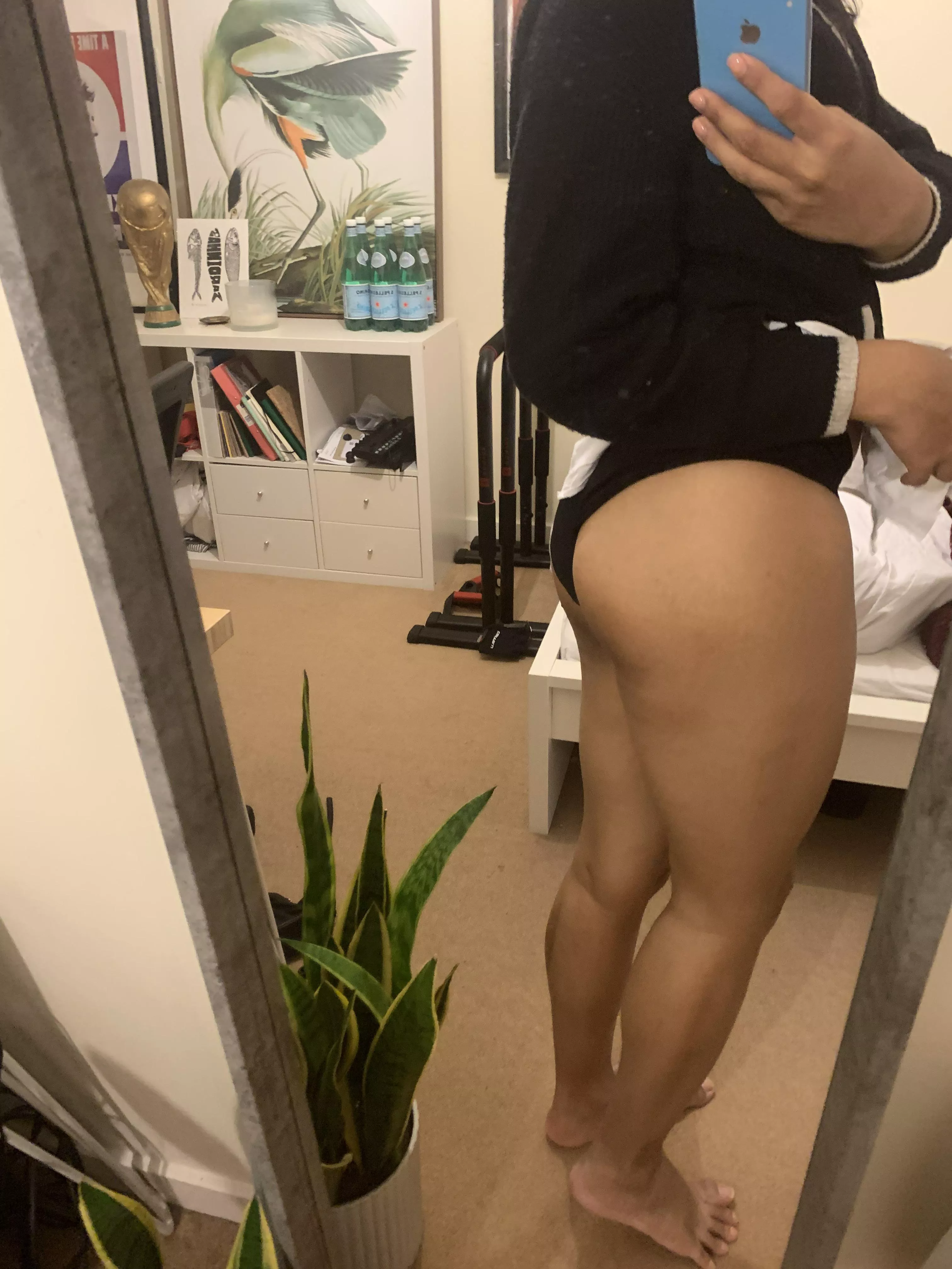 I think my squats are paying off 🤭