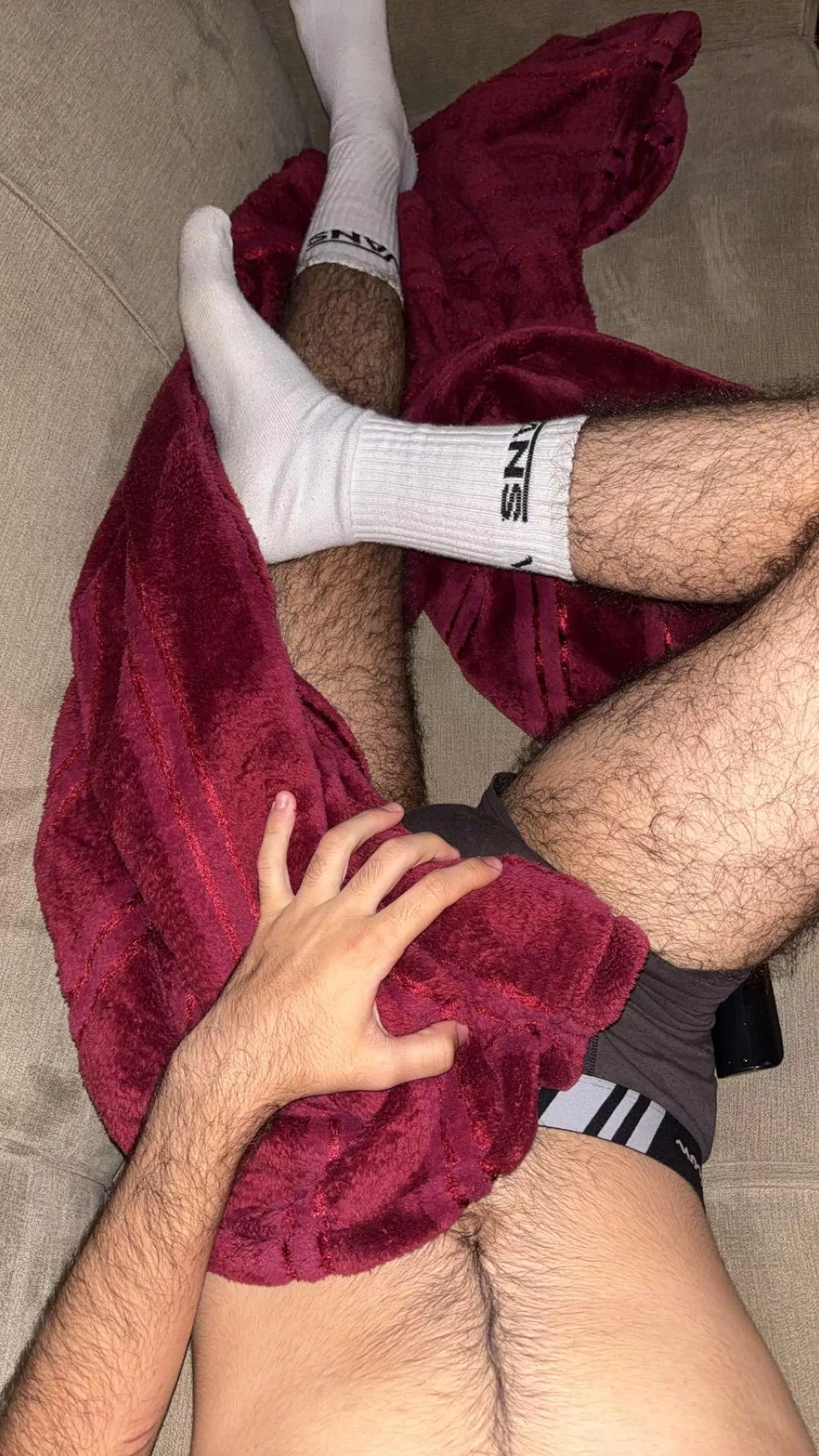 I’d say they’re pretty hairy for 20 tbh 