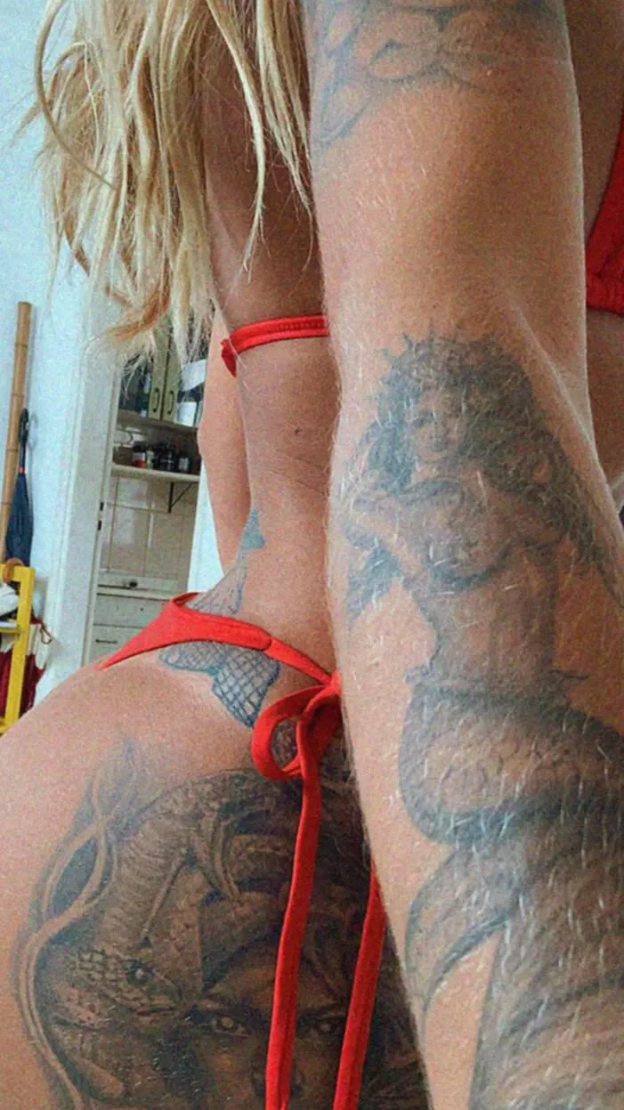 I'm so down bad, cant wait for the weekend F21