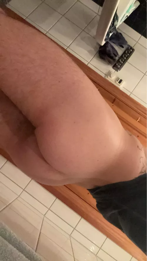 Kontje staat klaar voor je pik te ontvangen 😝