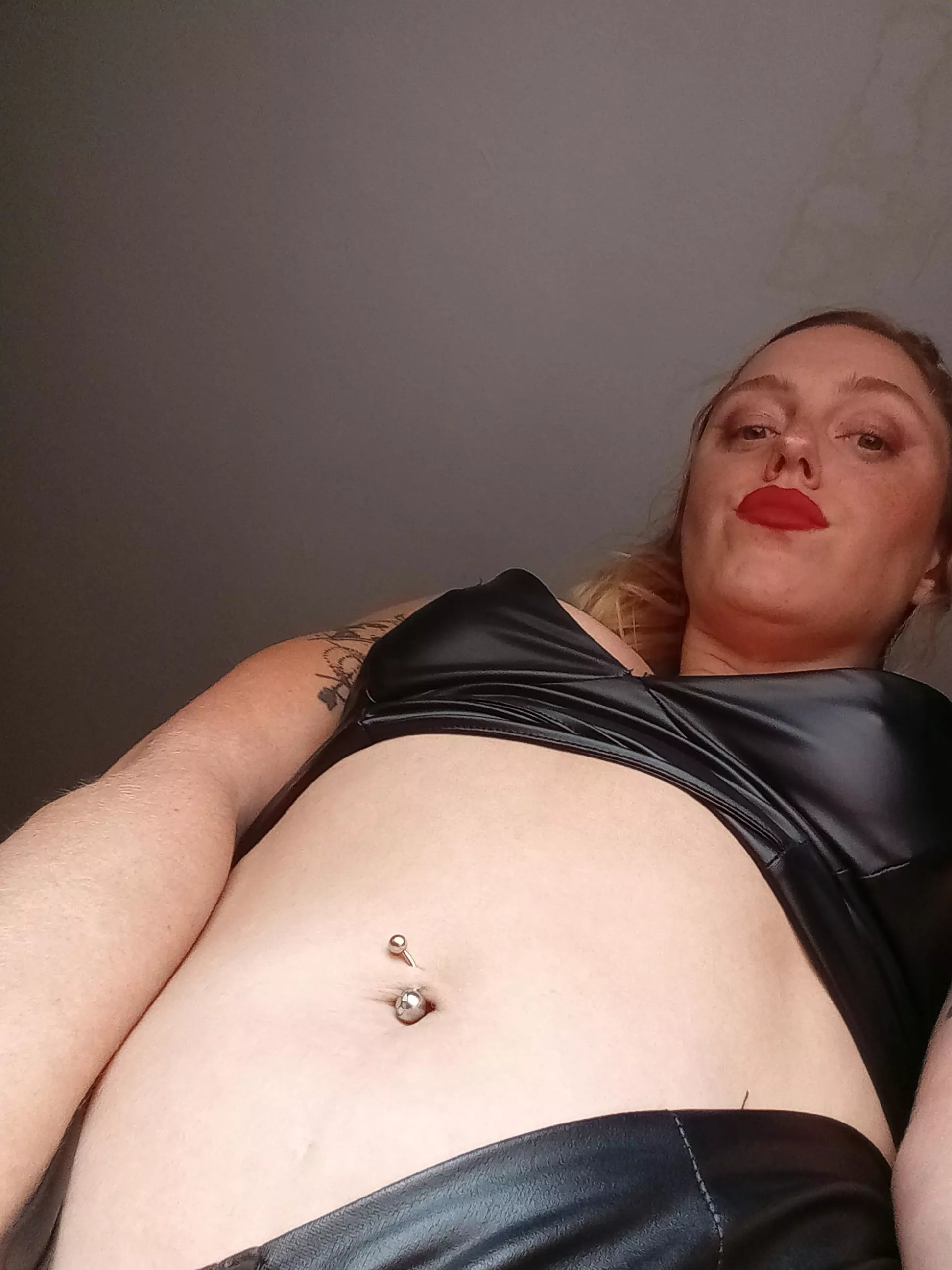 lick from bottom to top 