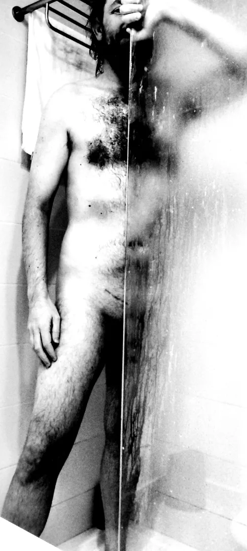 Living a little in the shade 