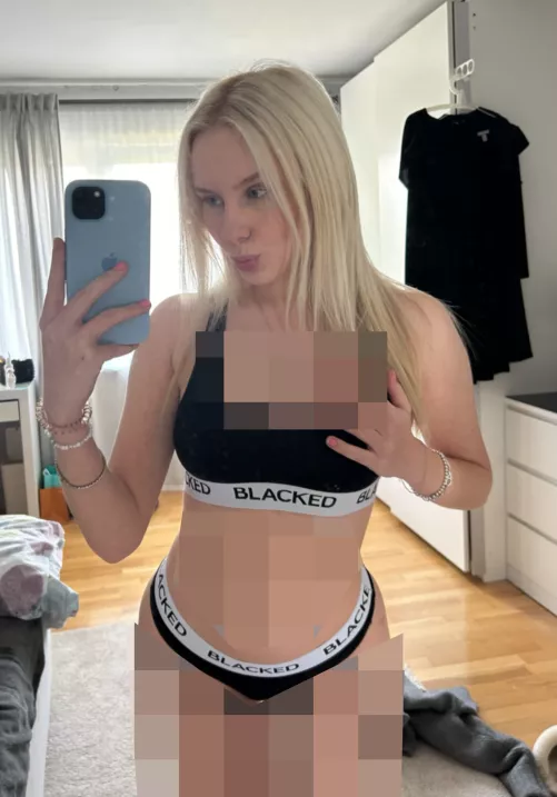 Lock that shrimp up already