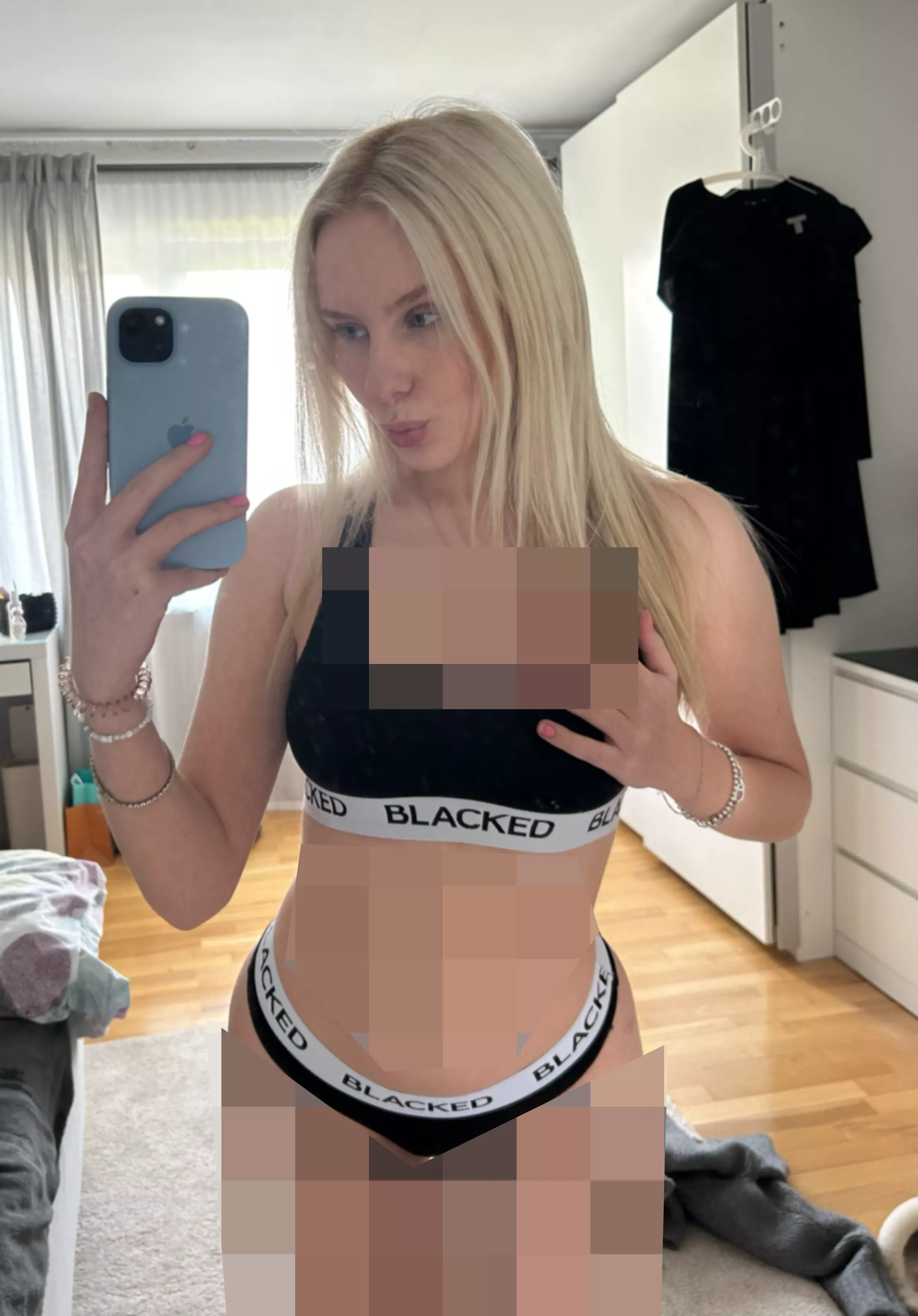 Lock that shrimp up already