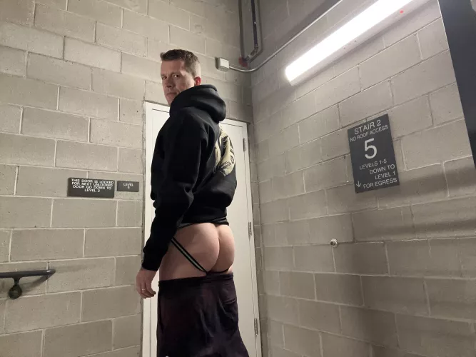 Meet me in gym stairwell?