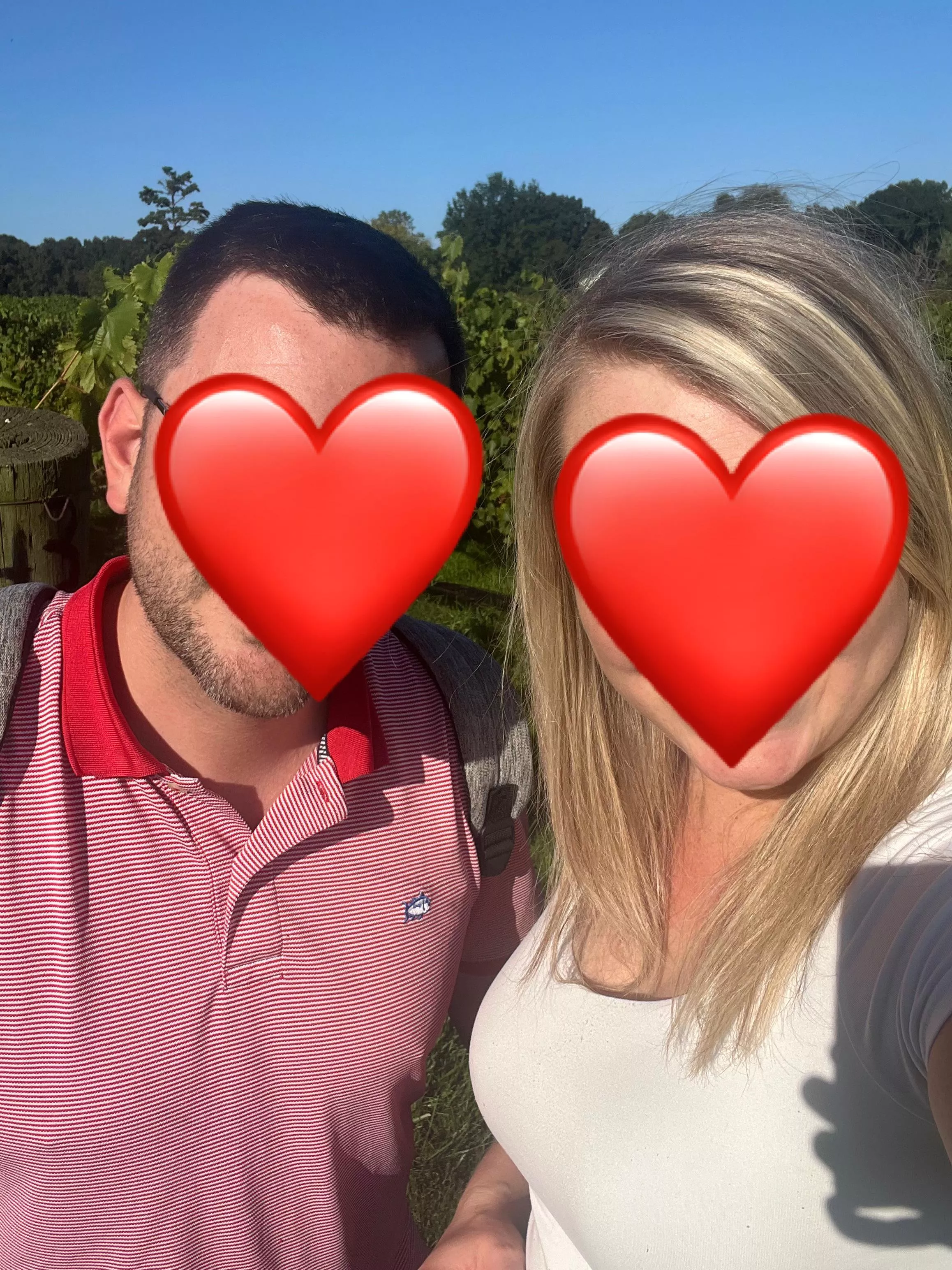 MF4MF- Early 30s couple in Mooresville, looking for friends in the area who enjoy double dates and wine bars. Is that yall? Don’t be shy message us