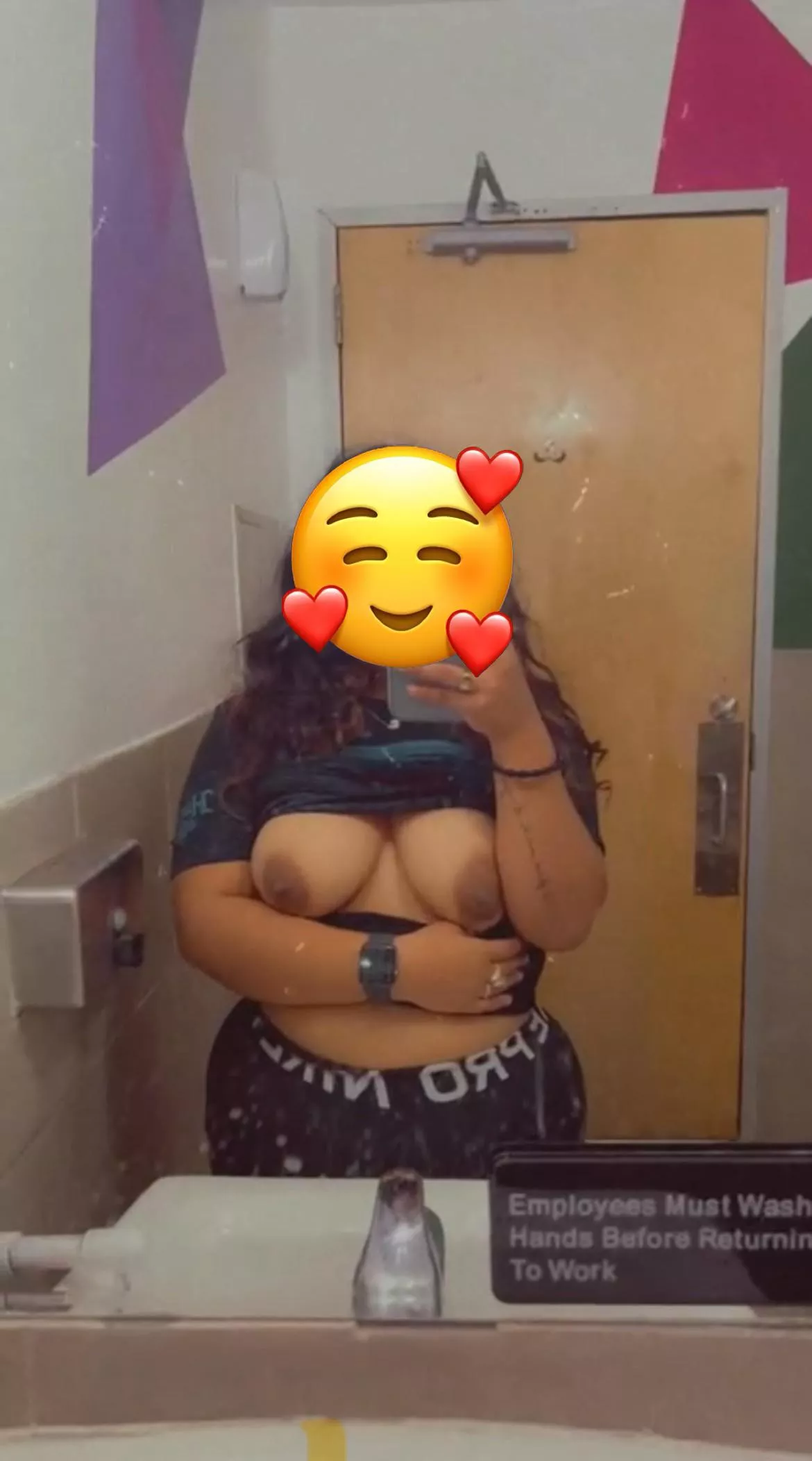 MF4MM looking for BBC or  10+ for threesome or foursome while bf watches and records.