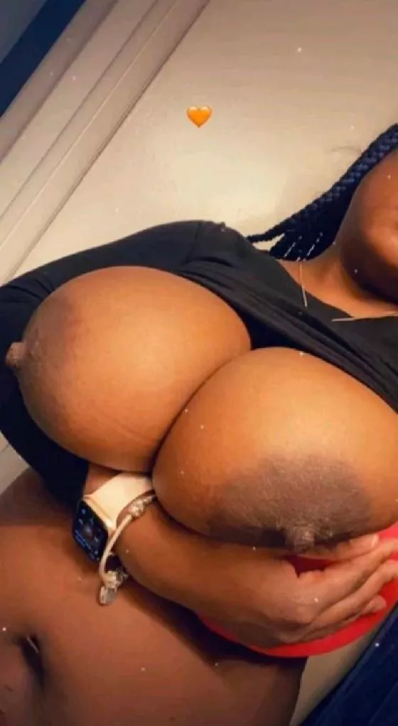 My tits are getting heavier 👅💦 milk sessions? Titty fucking? More available in private! Cheap!