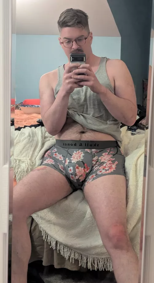 New underwear and fresh haircut paid by subs...who's going to be my wallet next? 