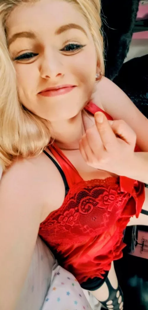 newly discovered fart content creator😈🔥💨