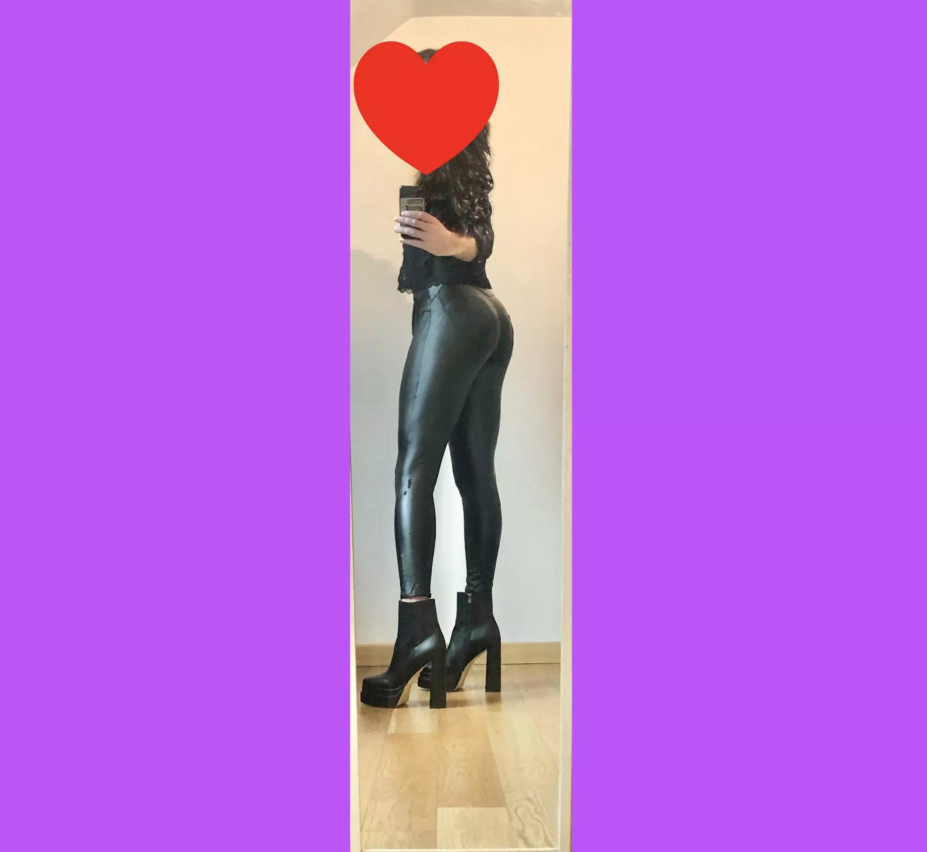 Proud of my muscular legs :) 