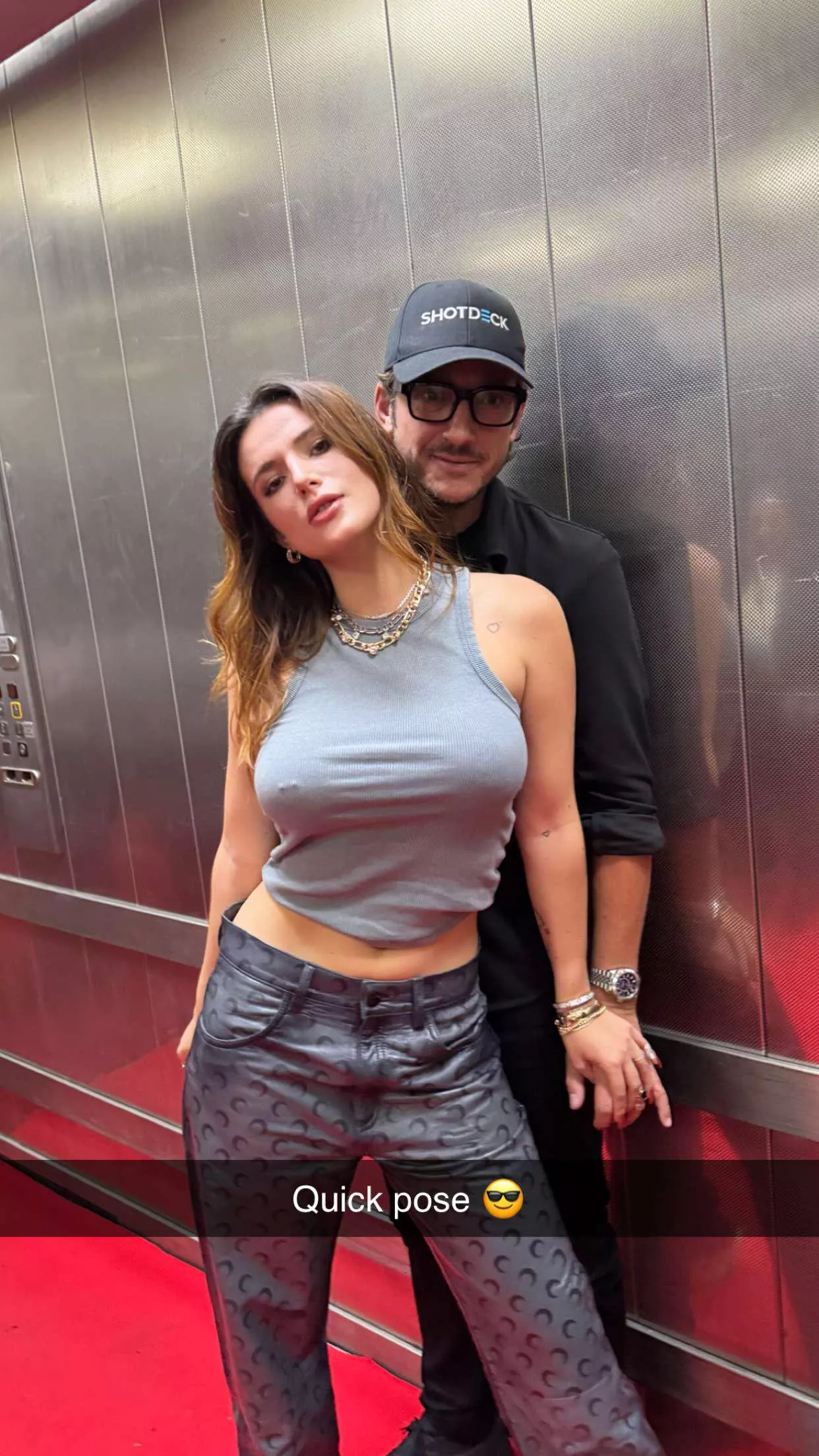 Quick pose | Snapchat, 10/24/24