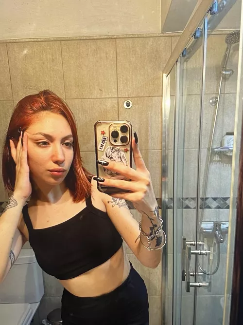 (scotland) i bet u wanna kiss me all night long ;)