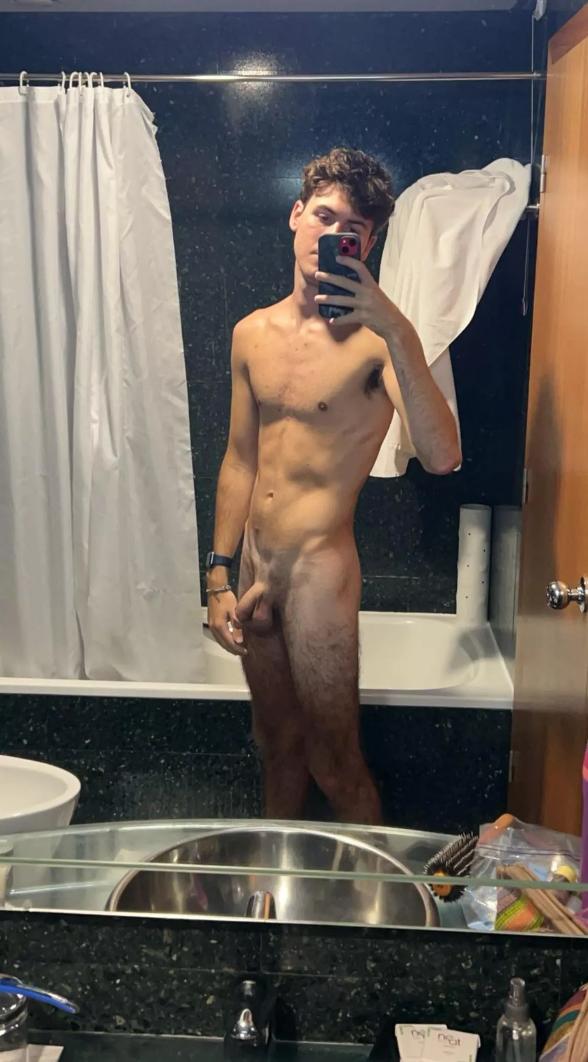 Sent this to my roommate by accident 🙈🙈 comment and I’ll send you his response