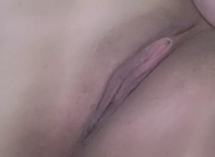 Smoking makes me so horny, anyone's face want to be permanently eating my pussy?