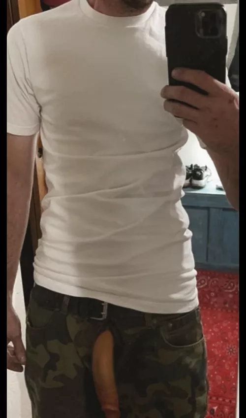 Snapchat : Black_sedan