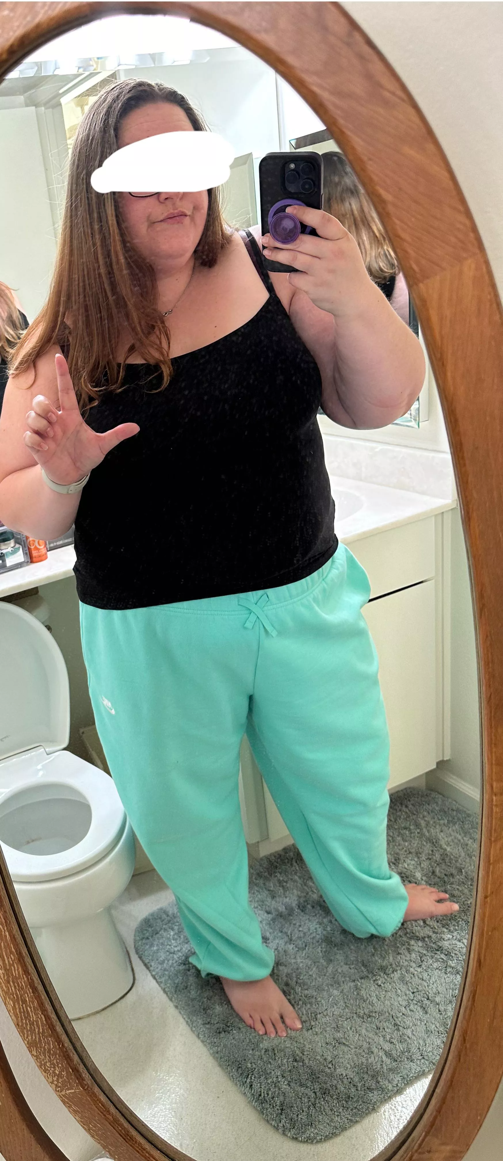 Stop being a loser and do what I say… I need to put my feet up and take a break. 