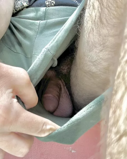 sunny day & no underwear