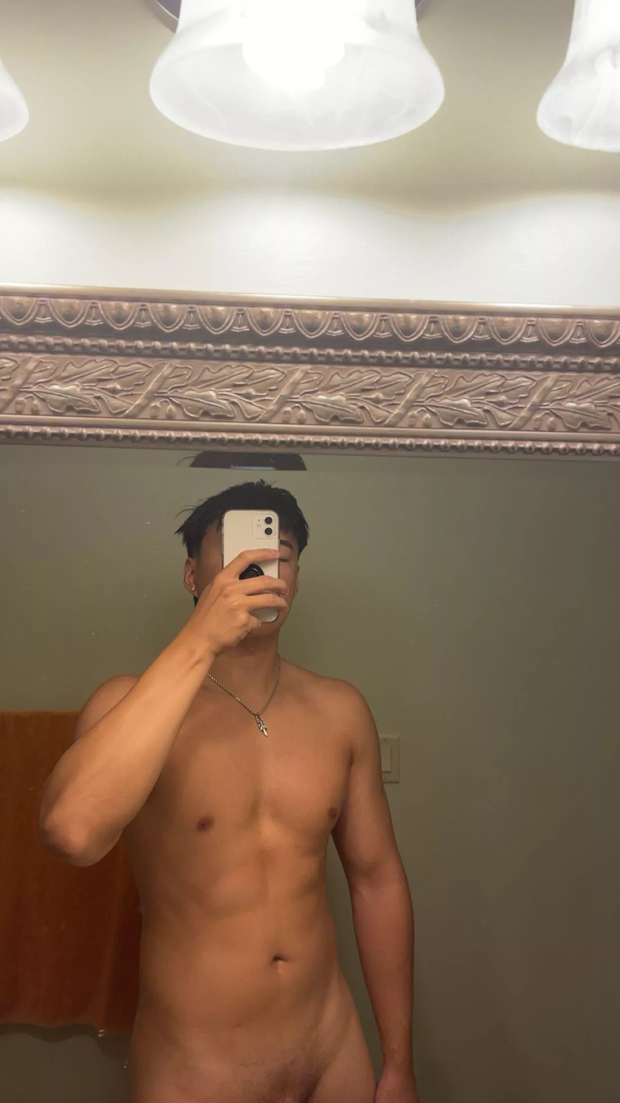 Teasing you horny white boys ;)