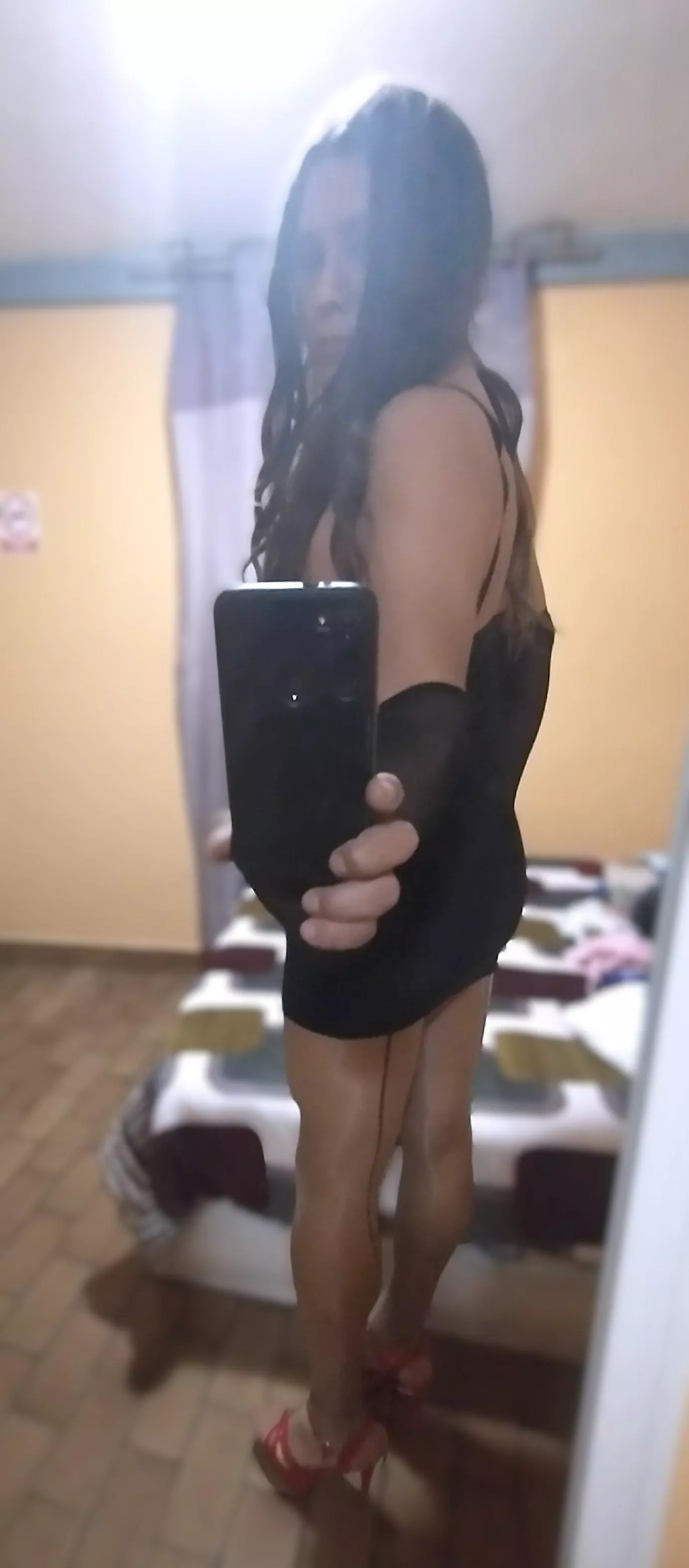 tell me honey, i'm a passable girlfriend? :)