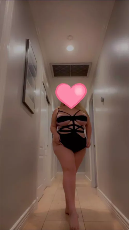 Tell me that I’m a good girl 😈