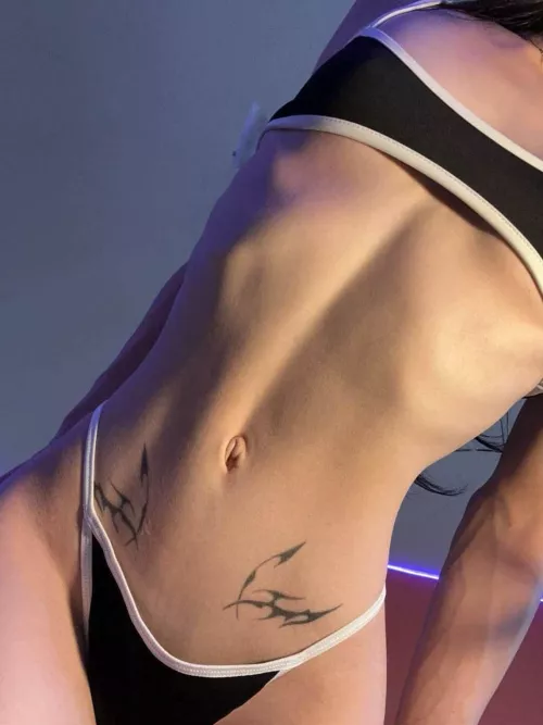 The beauty of my cute navel  lies in its simplicity