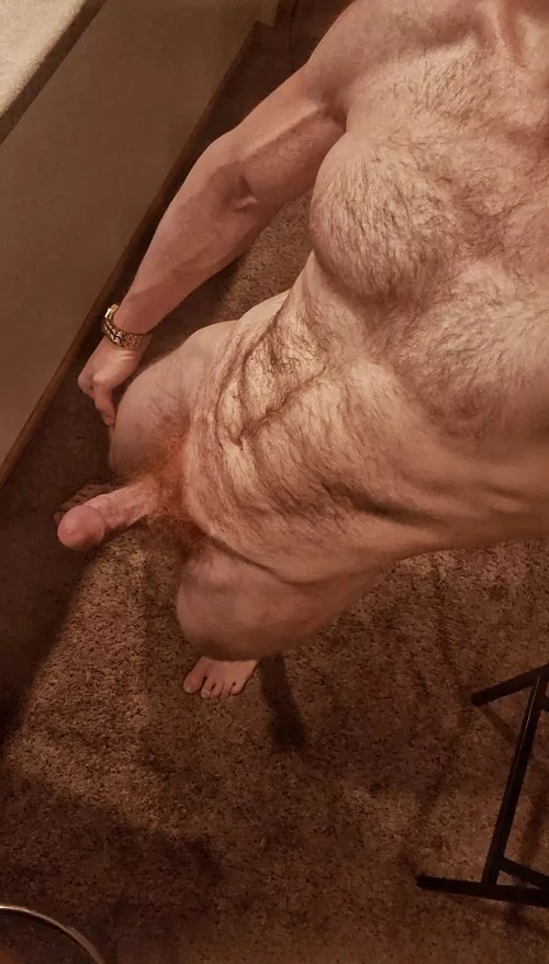 The v points to where your mouth should be! 