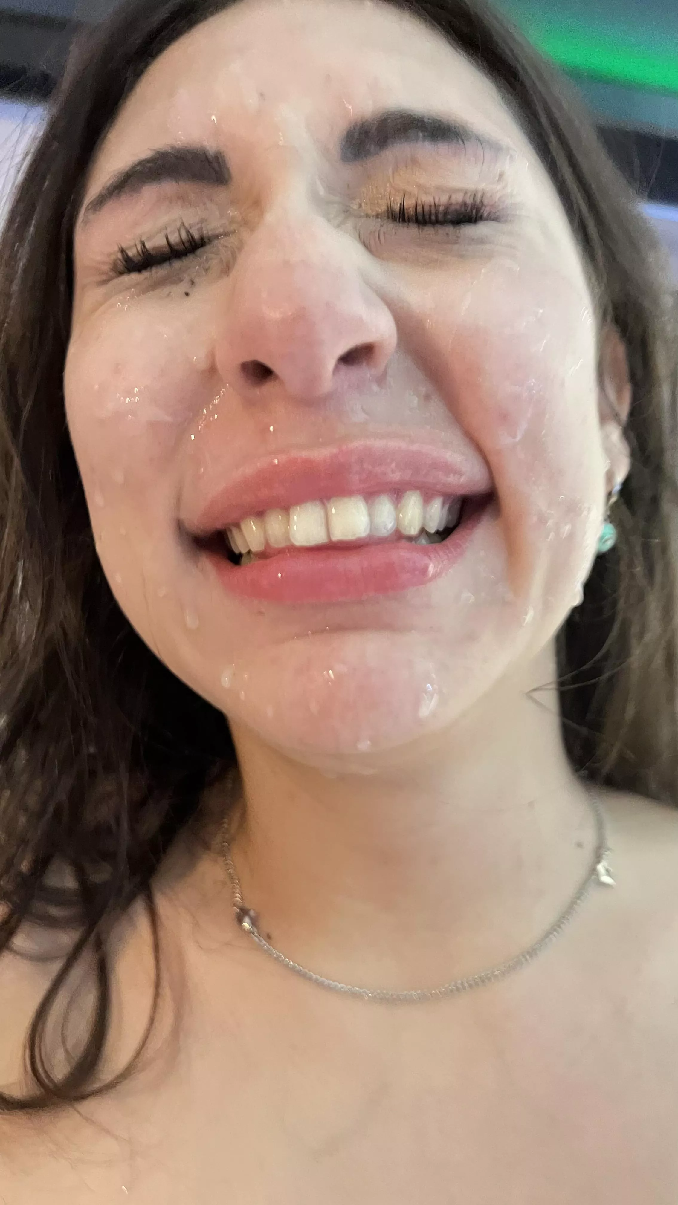 The wife is very beautiful when she gets cum all over.