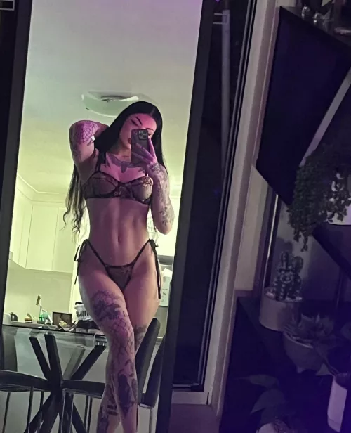 This ensemble is adorable.