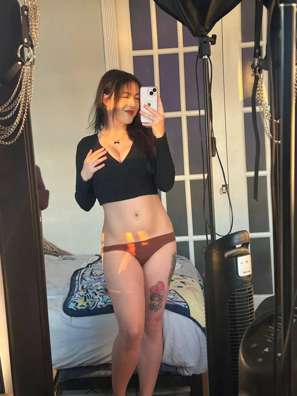 This pale girl can be your dinner