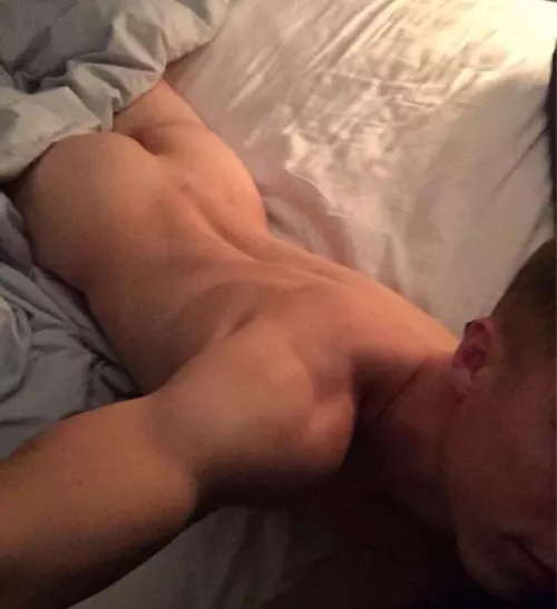 Waiting on a guy from Grindr to come over 