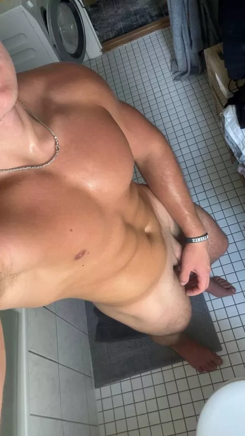 Want to share the warm water with me? 😏