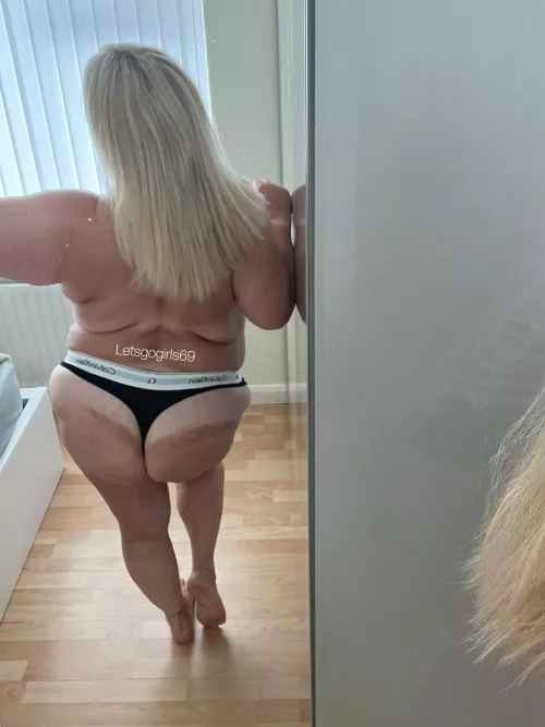 🖤wasn’t wearing these in the sun!😜🖤