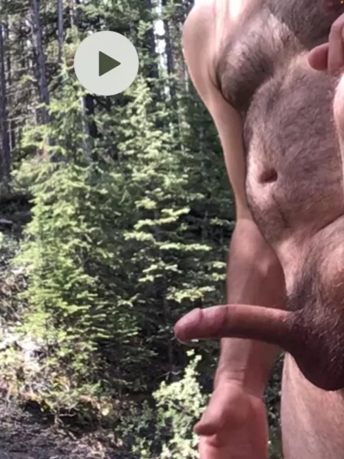 What can I say? I like jerking with a bud.