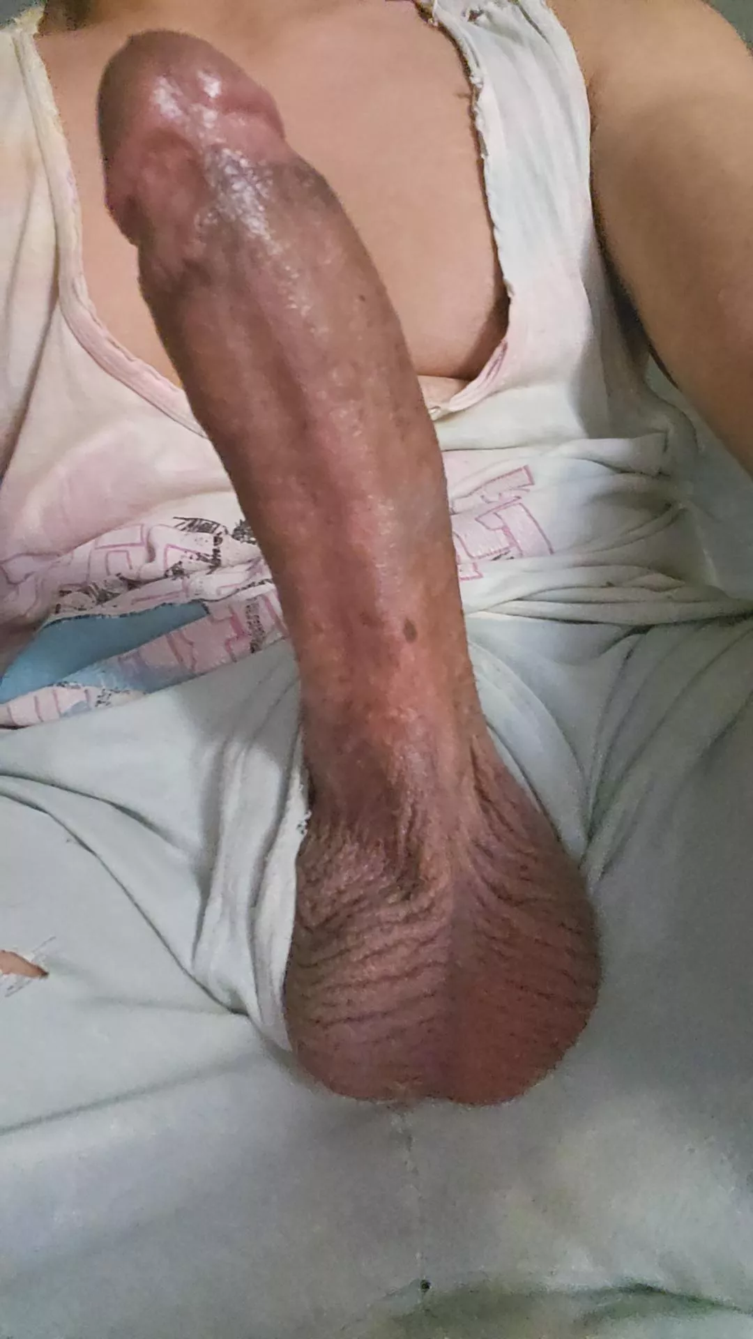 Which one of you fags is gonna cover my gambling tonight?