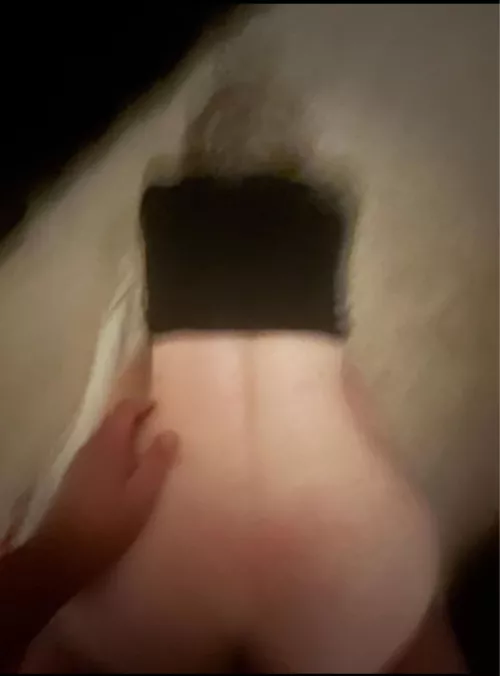 White pussy is the best pussy you can get. The aroma, the taste , the tightness. Nothing turns me on more than seeing that pink pussy drip with my cum!