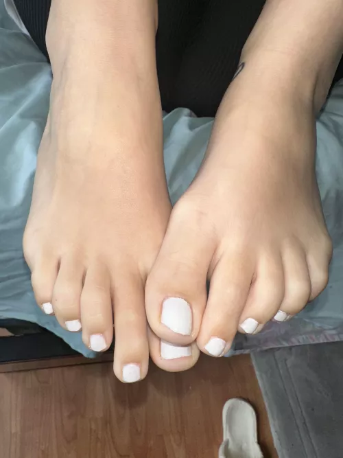 White toes are the best, come try 