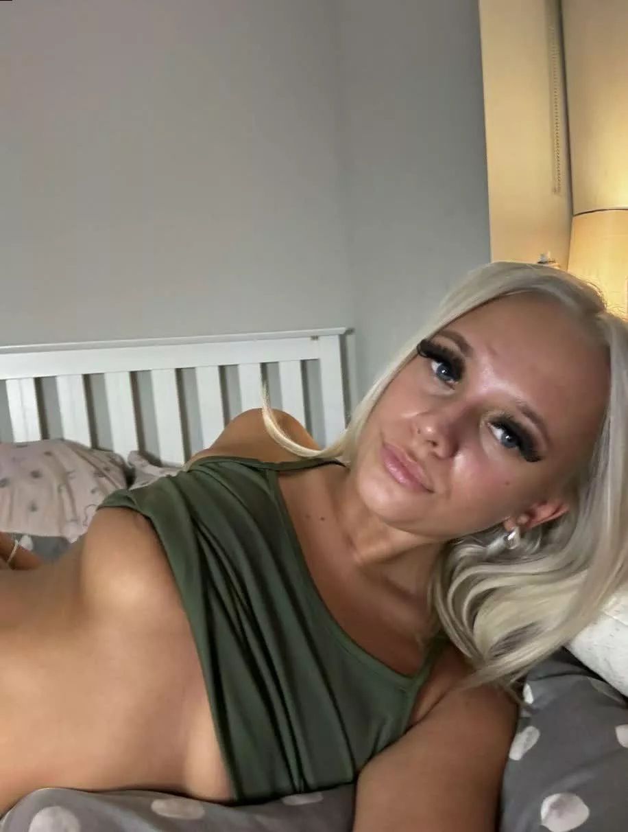 Who else does the pillow behind headboard trick ..