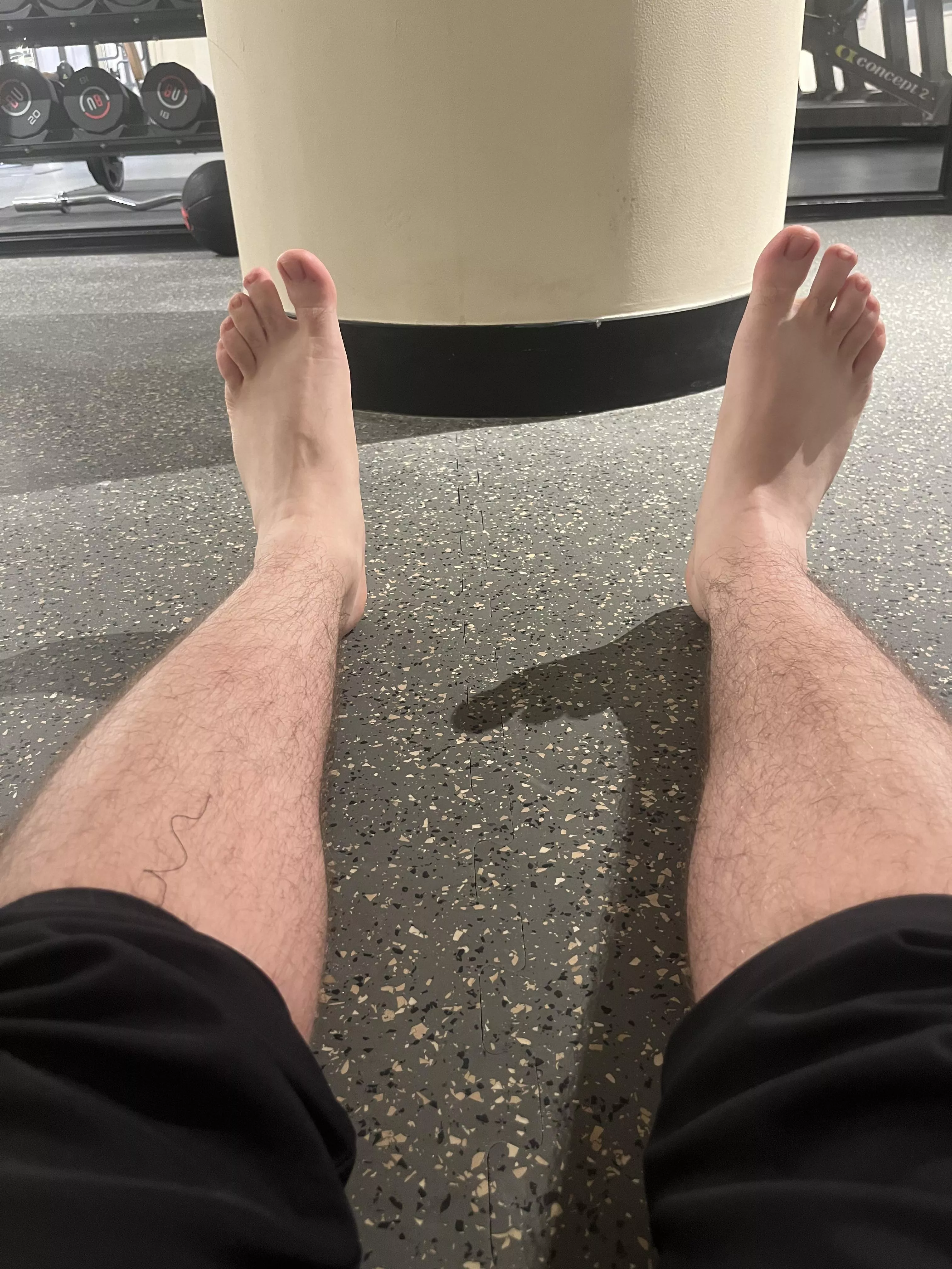 Who wants to suck my toes