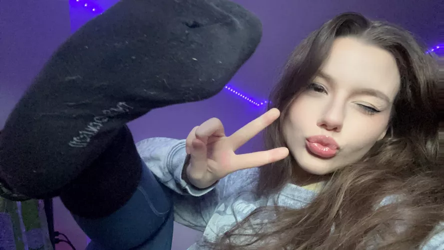 Worship them loser 😍